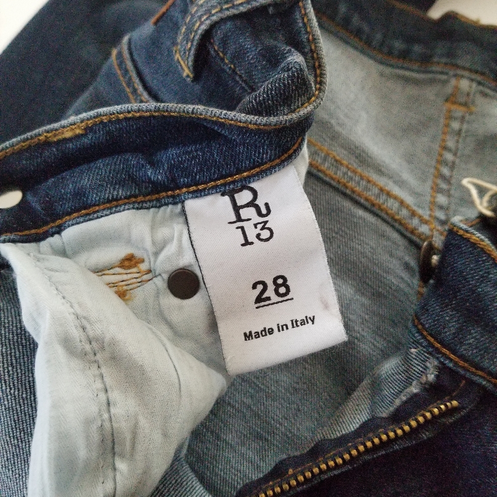R13 Mid Rise Tapered Leg Jeans Size 28 Mid Wash Blue - Picture 9 of 13